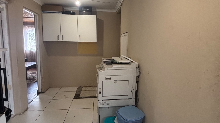 5 Bedroom Property for Sale in Motherwell Nu 5 Eastern Cape